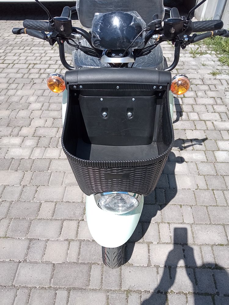 Електроскутер IDemo Trinity Max (1000W; 60V-20Ah AGM)