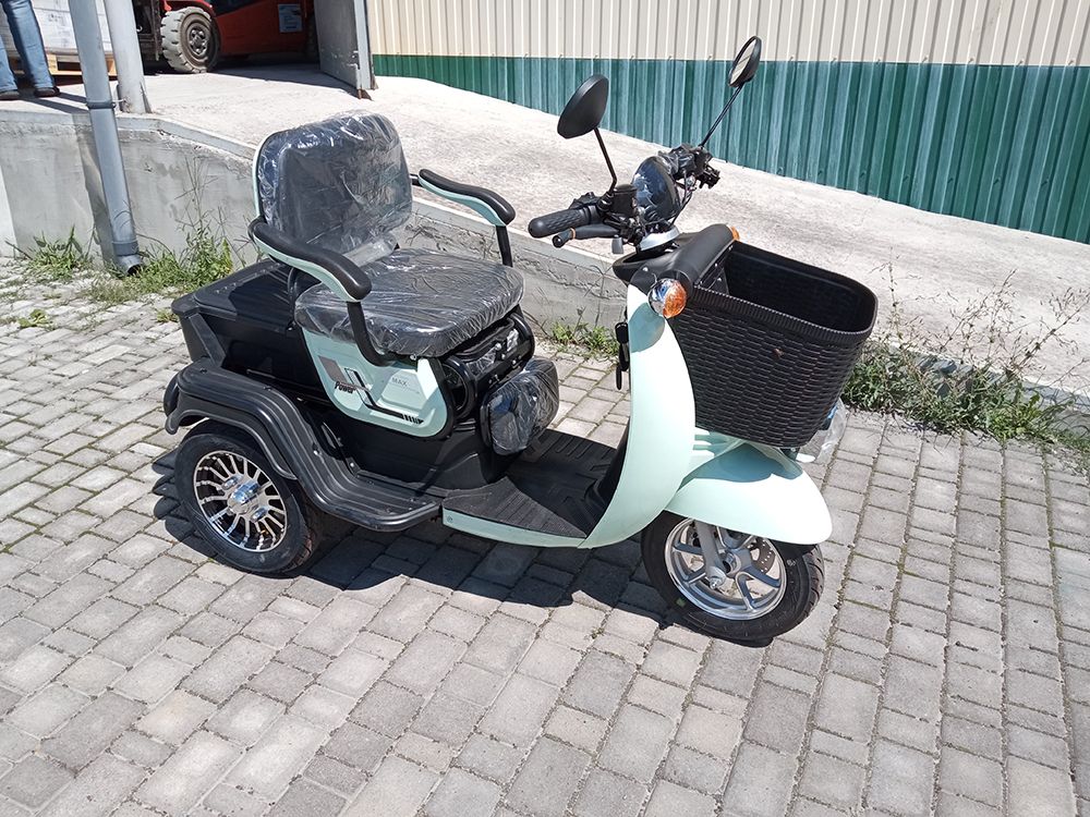 Електроскутер IDemo Trinity Max (1000W; 60V-20Ah AGM)