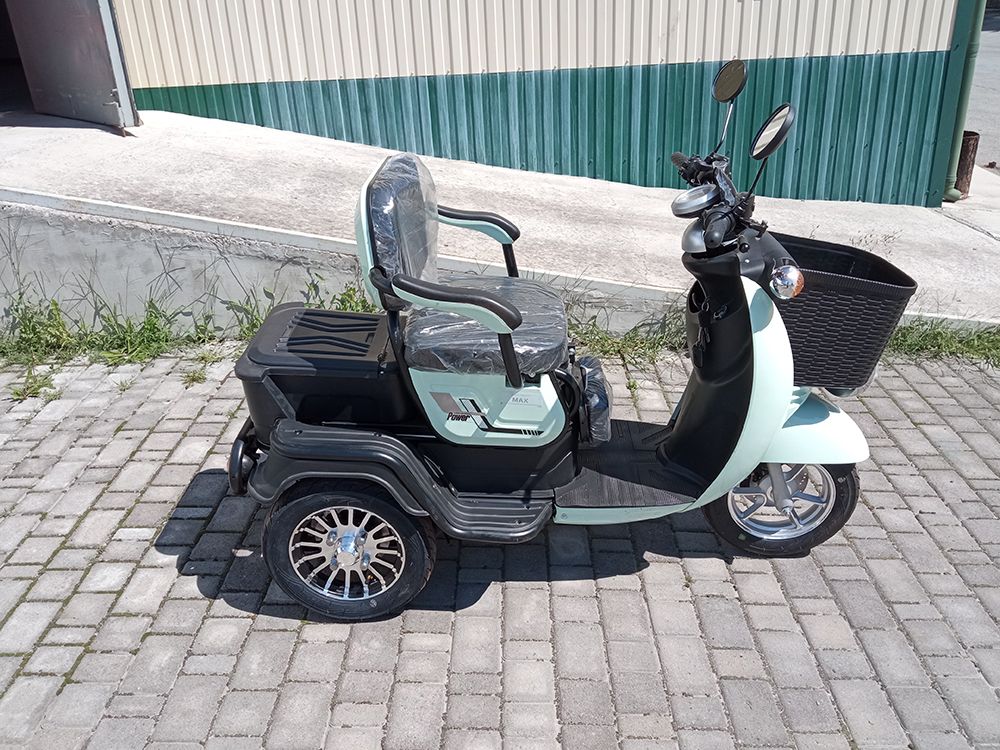 Електроскутер IDemo Trinity Max (1000W; 60V-20Ah AGM)
