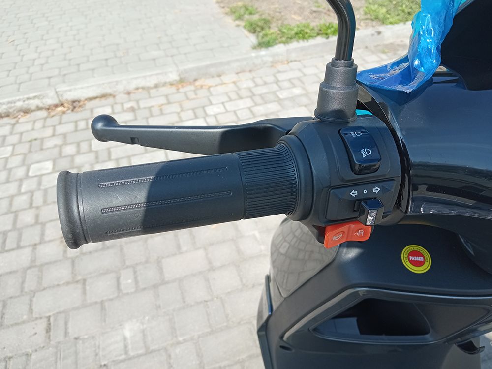 Електроскутер Crosser CR14 (1000W; 72V-24Ah AGM)