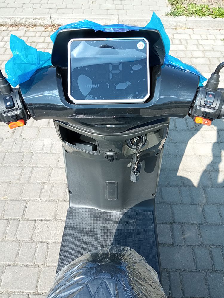 Електроскутер Crosser CR14 (1000W; 72V-24Ah AGM)