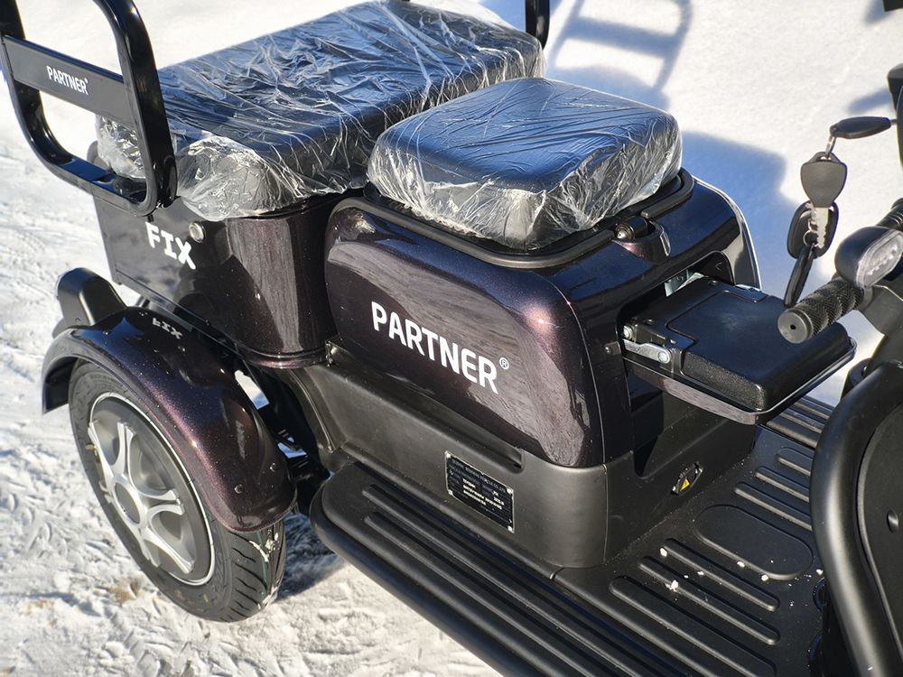 Електроскутер Партнер Fix (1000W; 72V-23Ah SLA)