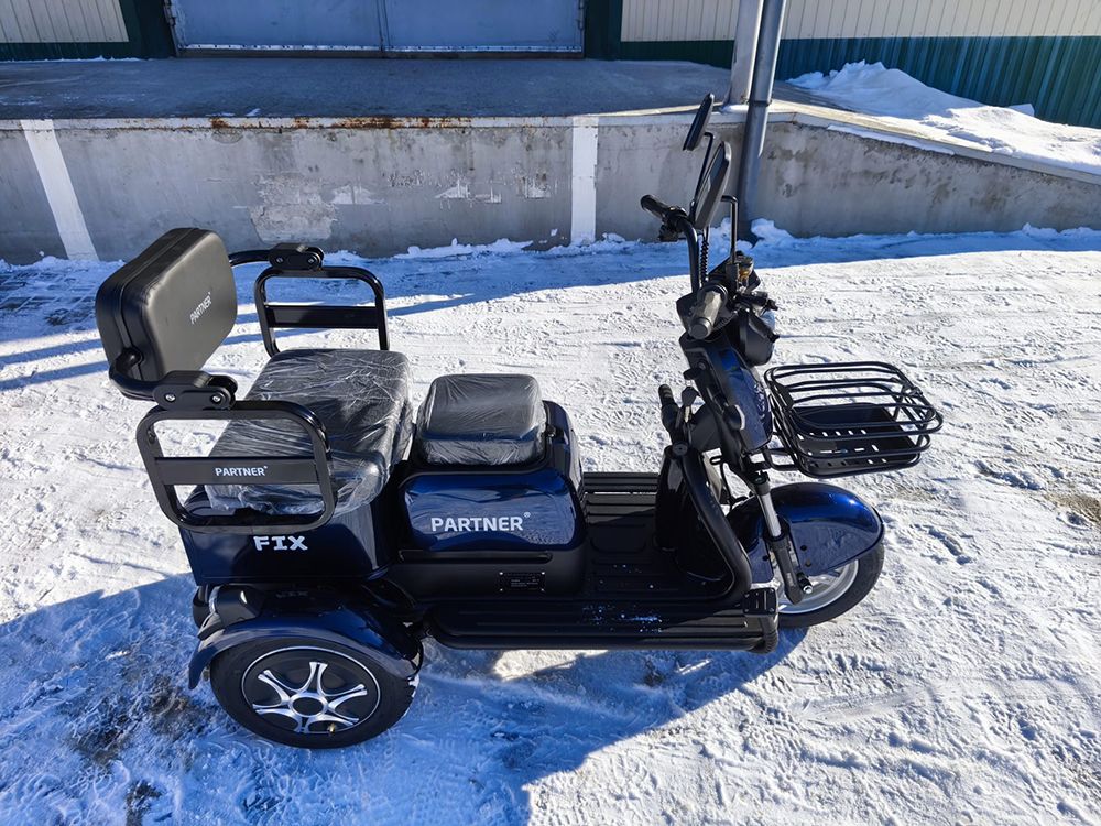 Електроскутер Партнер Fix (1000W; 72V-23Ah SLA)