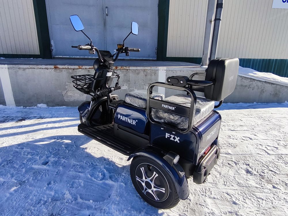 Електроскутер Партнер Fix (1000W; 72V-23Ah SLA)