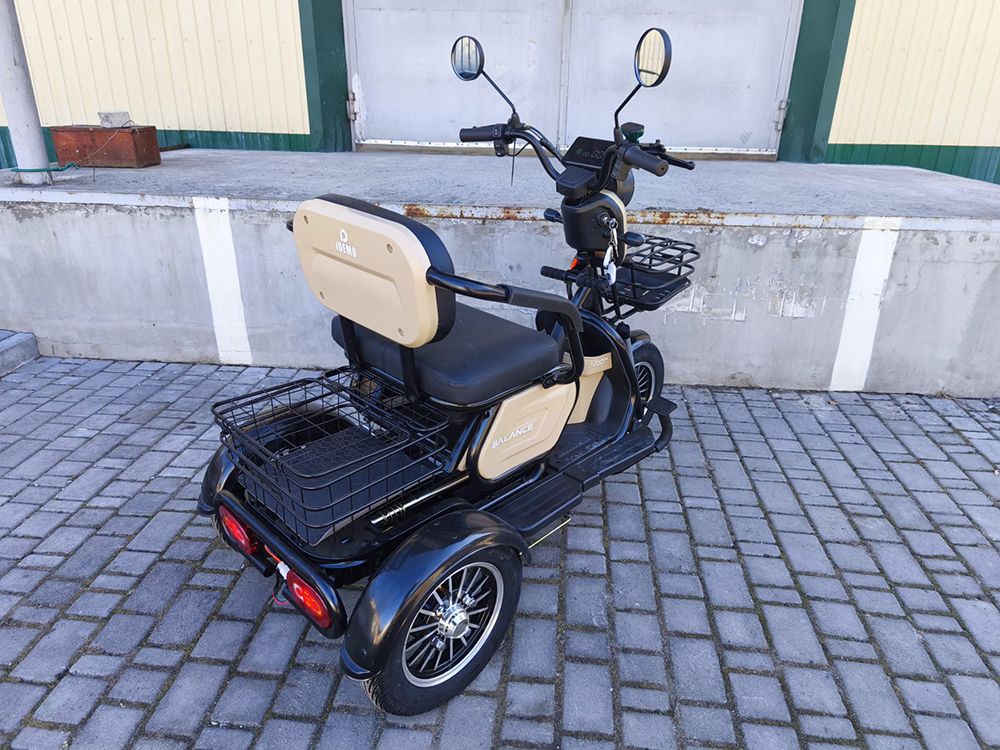 Електроскутер IDemo Trinity Balance (1500W; 72V-20Ah Li-ion)