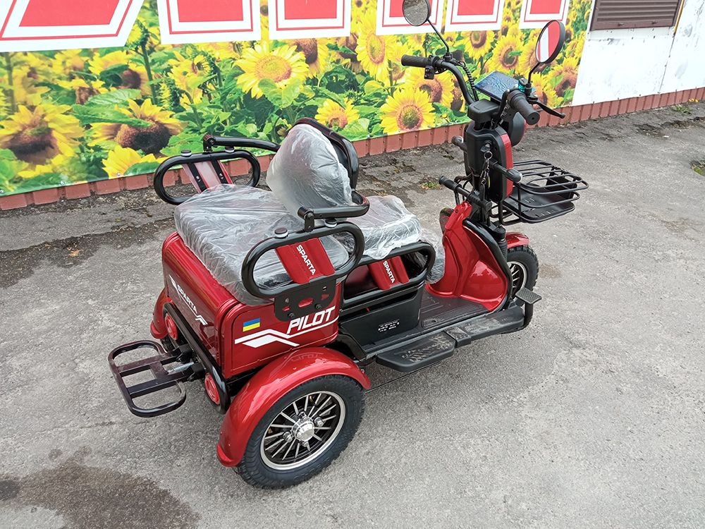 Електроскутер SPARTA PILOT (1200W; 72V-24Ah SLA)