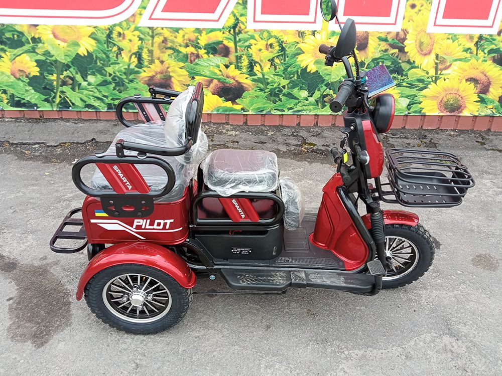 Електроскутер SPARTA PILOT (1200W; 72V-24Ah SLA)