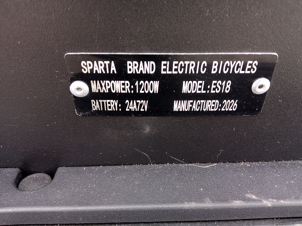 Електроскутер SPARTA PILOT (1200W; 72V-24Ah SLA)