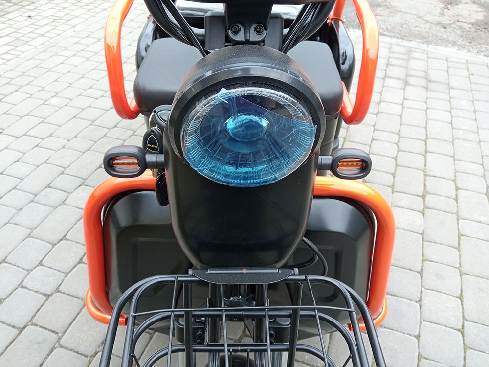 Електротрицикл Forte СARGO-P800 (800W; 72V-20Ah SLA)