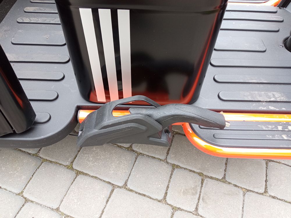 Електротрицикл Forte СARGO-P800 (800W; 72V-20Ah SLA)