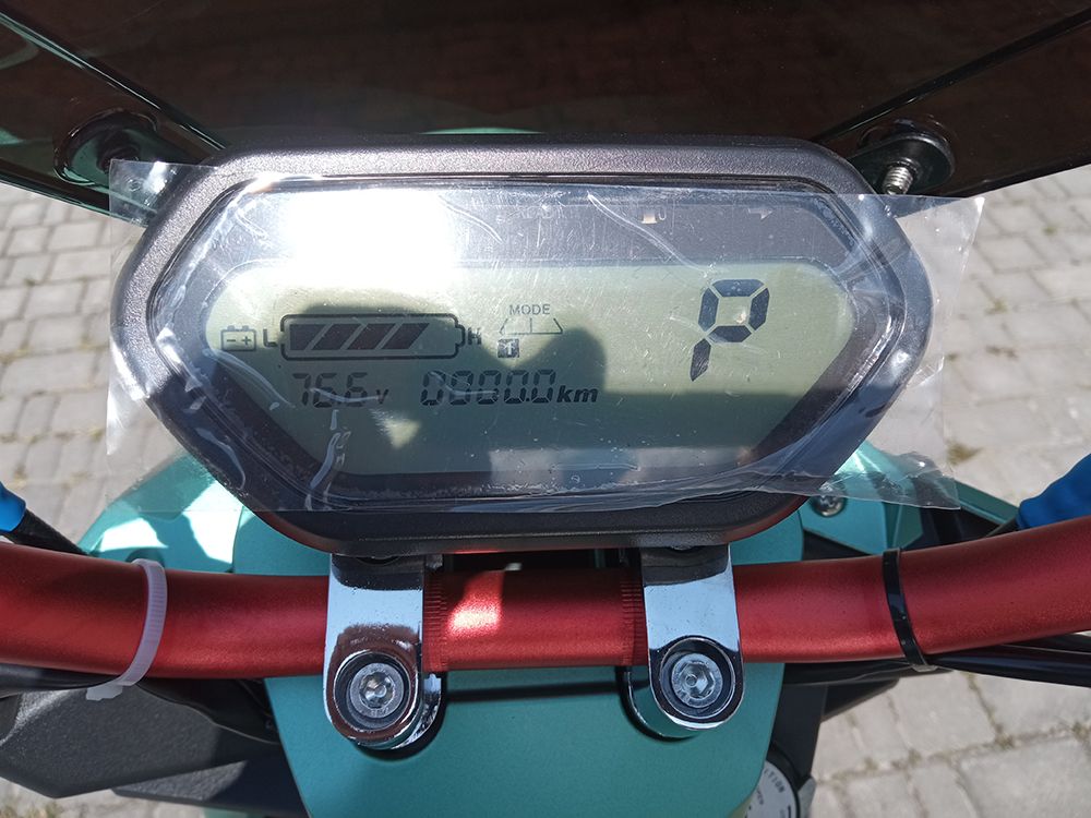 Електроскутер IDemo VoltCruise Titan PRO (2000W; 72V-20Ah Li-ion)