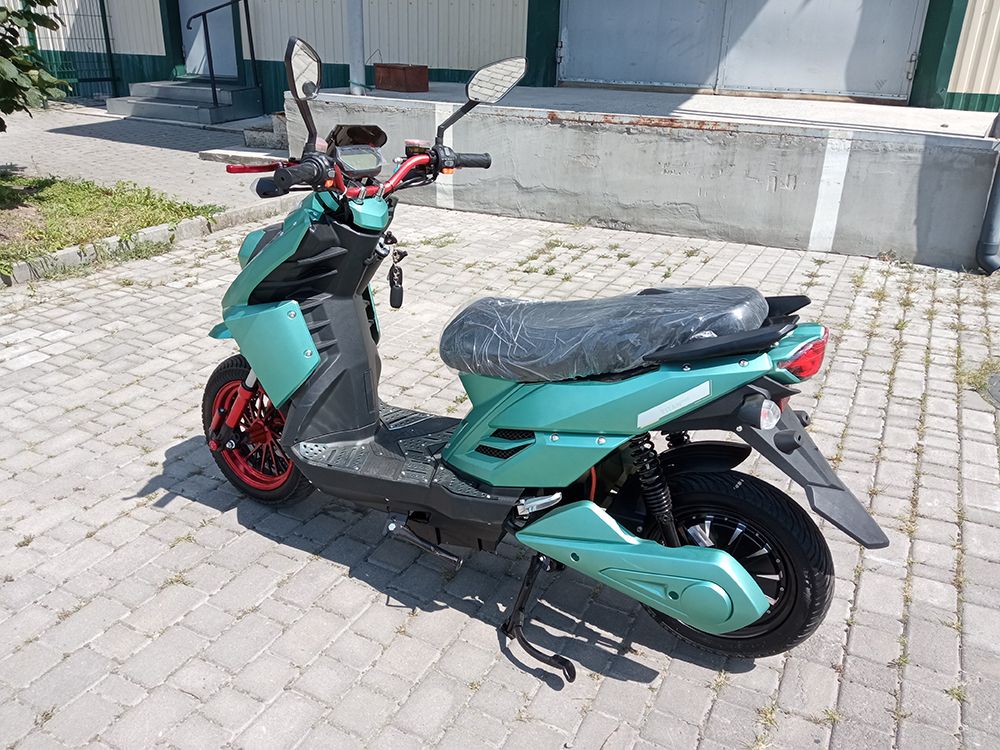Електроскутер IDemo VoltCruise Titan PRO (2000W; 72V-20Ah Li-ion)