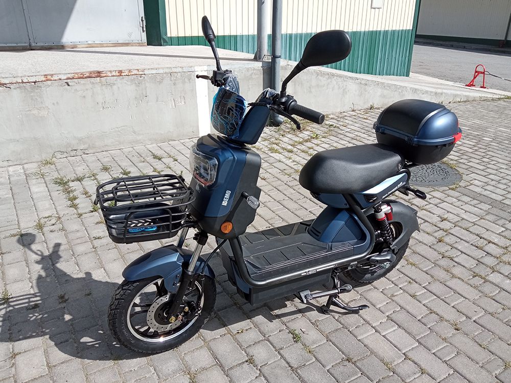 Електроскутер IDemo Freemove Swift (800W; 60V-20Ah AGM)