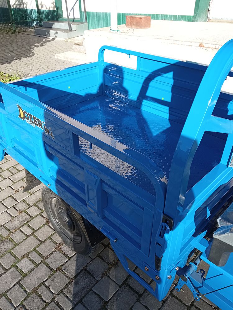Електротрицикл DOZER Model 2E (1200W; 60V-58Ah SLA)