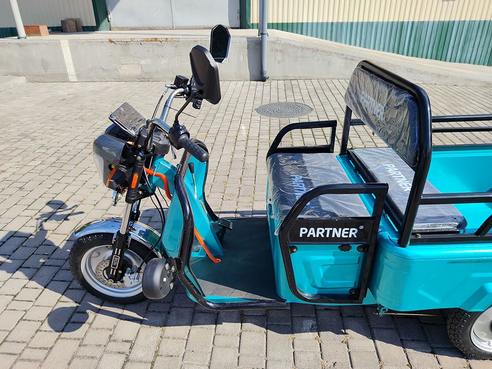 Електротрицикл Партнер Desna (1200W; 60V-36Ah AGM)