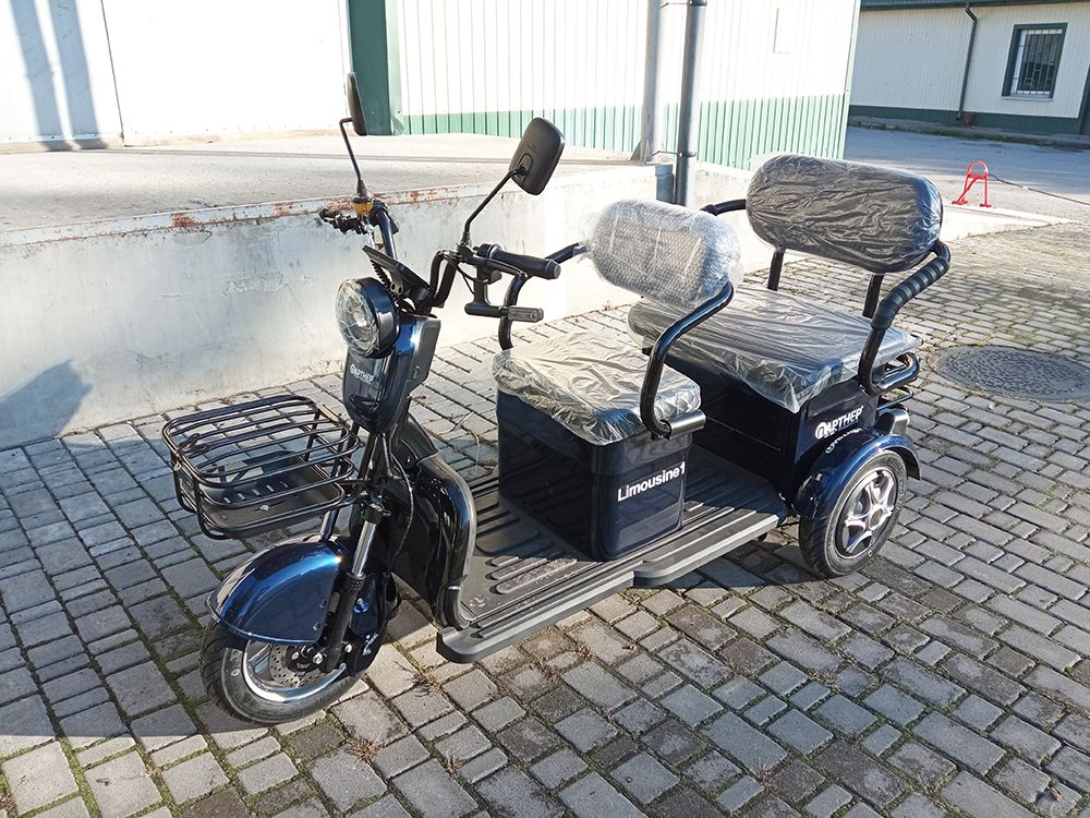 Електроскутер Партнер Limousine1 (1200W; 72V-28Ah SLA)
