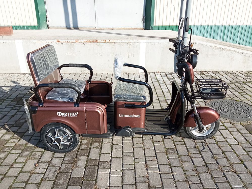 Електроскутер Партнер Limousine2 рег. сид. (1200W; 72V-28Ah SLA)