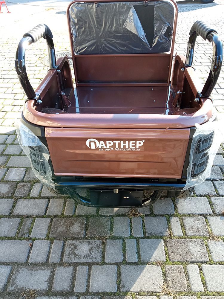 Електроскутер Партнер Limousine2 рег. сид. (1200W; 72V-28Ah SLA)