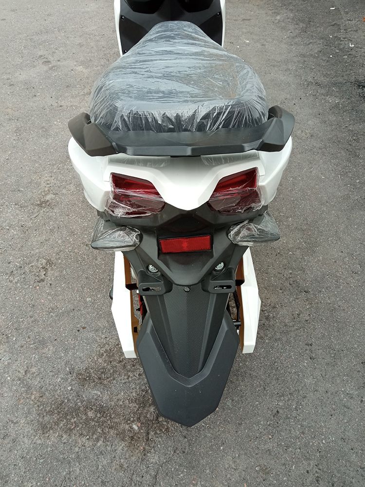 Електроскутер IDemo VoltCruise Storm PRO (2000W; 72V-20Ah Li-ion)