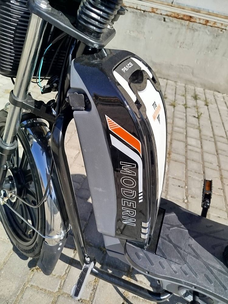 Електровелосипед TTG Modern (800W; 60V-12Ah Li-ion)