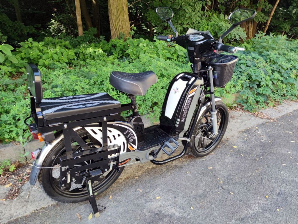 Електровелосипед TTG Modern (800W; 60V-12Ah Li-ion)