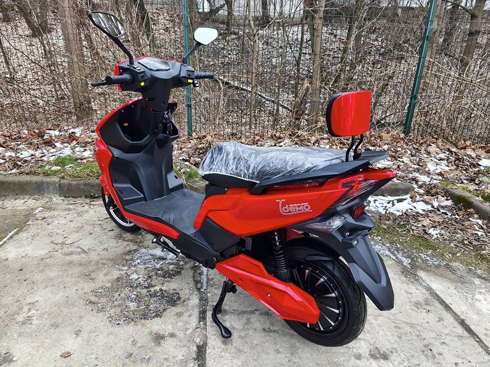 Електроскутер IDemo VoltCruise Storm GR-200LA (2000W; 72V-20Ah SLA)