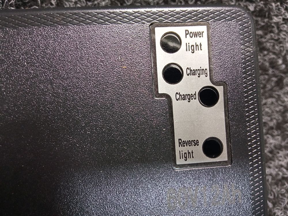 Зарядний пристрій 60V 12Ah Crosser E-Delta, FADA N9