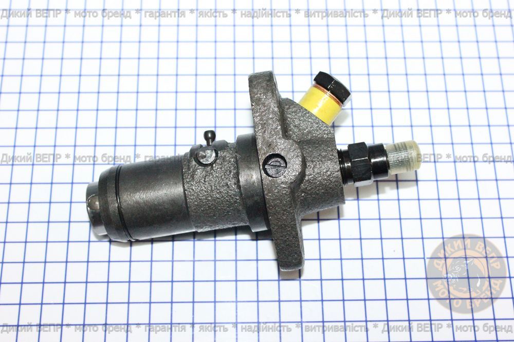 Насос паливний для двигуна R175/R180 (T)