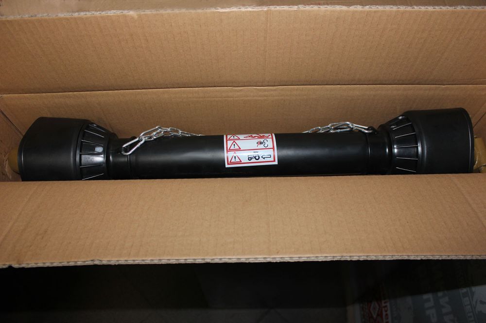 Карданний вал для трактора 04В*80CM Z6-Z6