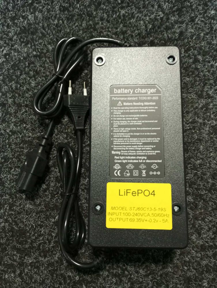 Зарядний пристрій Li-ion 70V 5A Партнер TANK