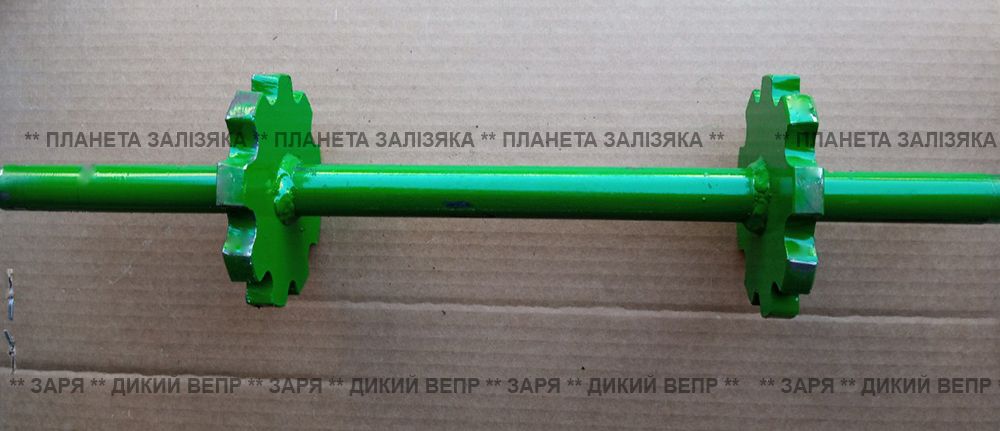 Вал тяговий в зборі для тракторного транспортерного картоплекопача 1-44