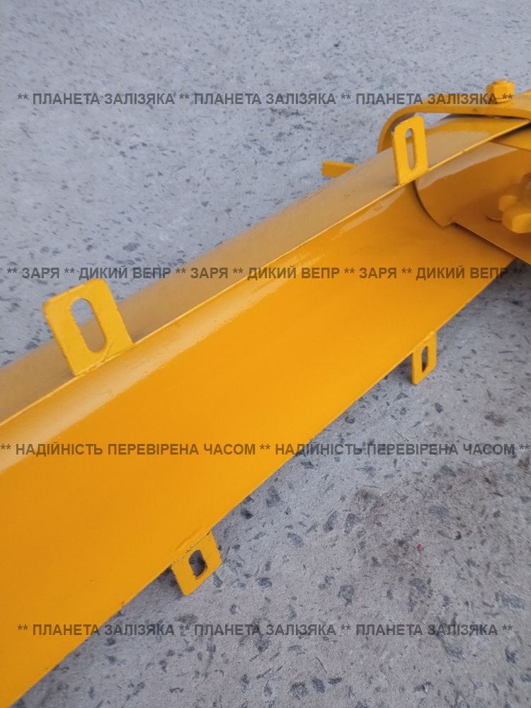 Направляюча ланцюга - зовнішня в зборі з зірочкою для тракторної саджалки
