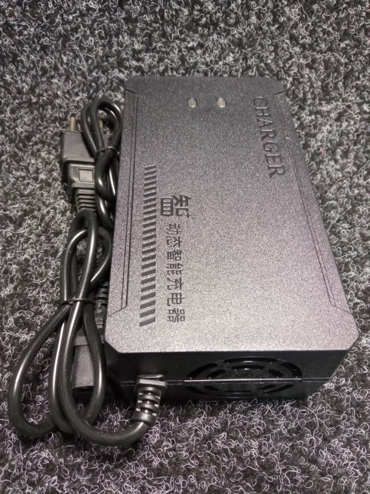 Зарядний пристрій 24V 20Ah
