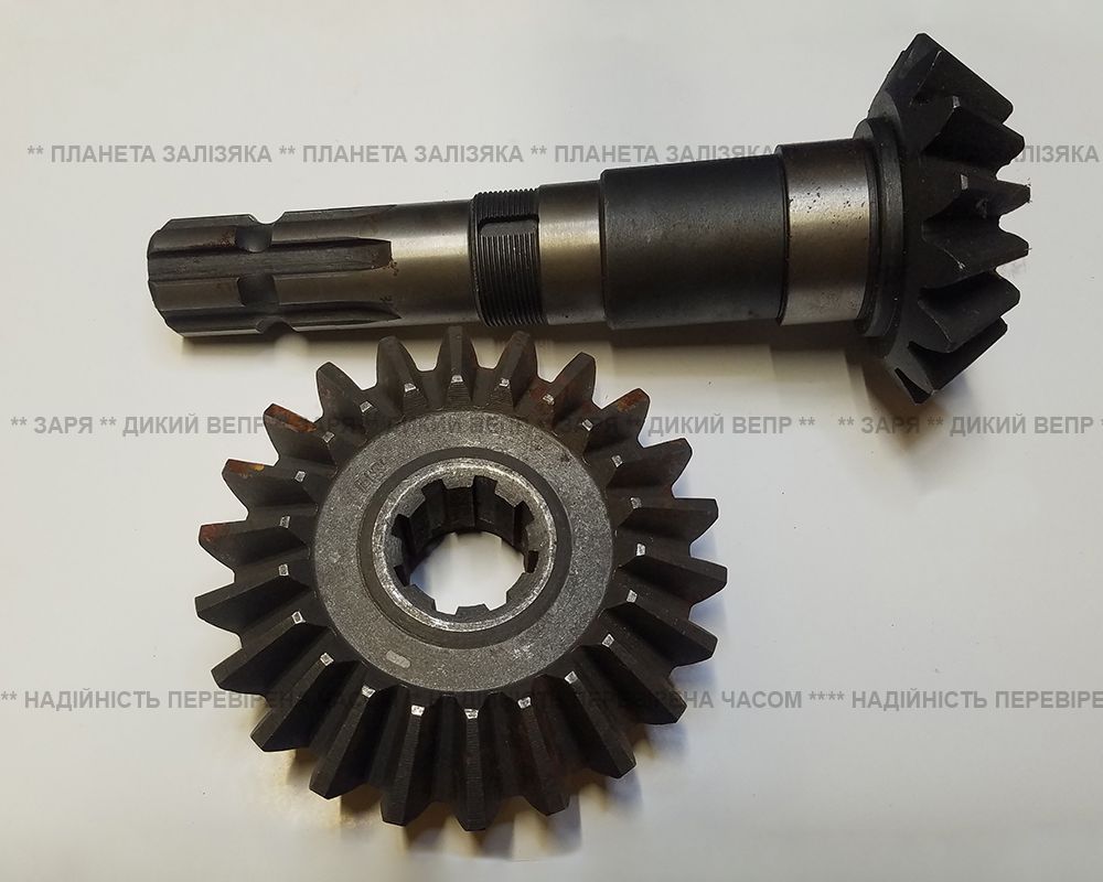 Конічна пара Z-15/22, L-240mm, для редуктора фрези Заря, ДТЗ 1,1-1,6м