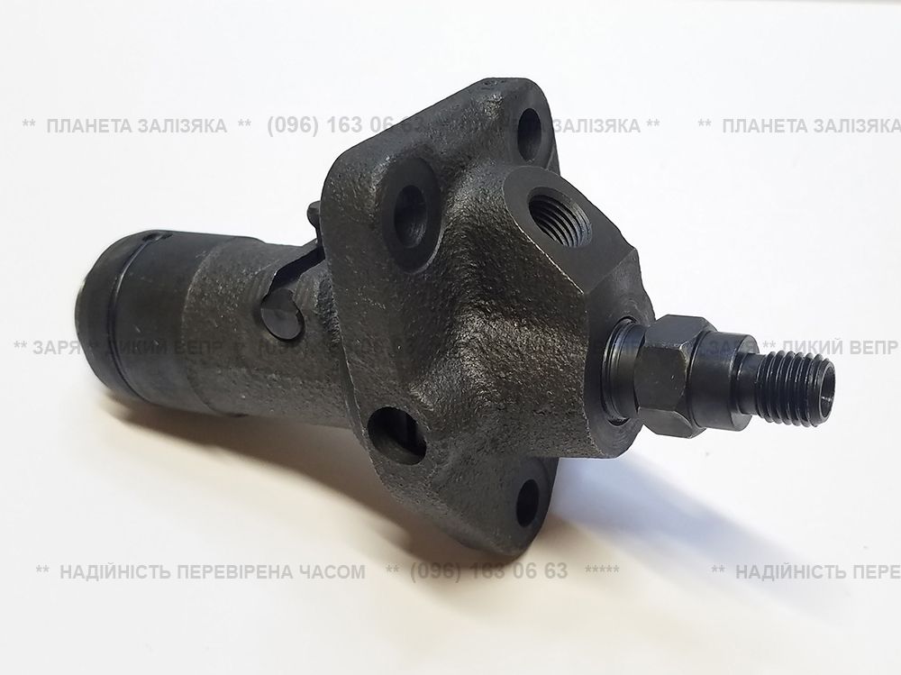 Насос паливний для двигуна R175/R180