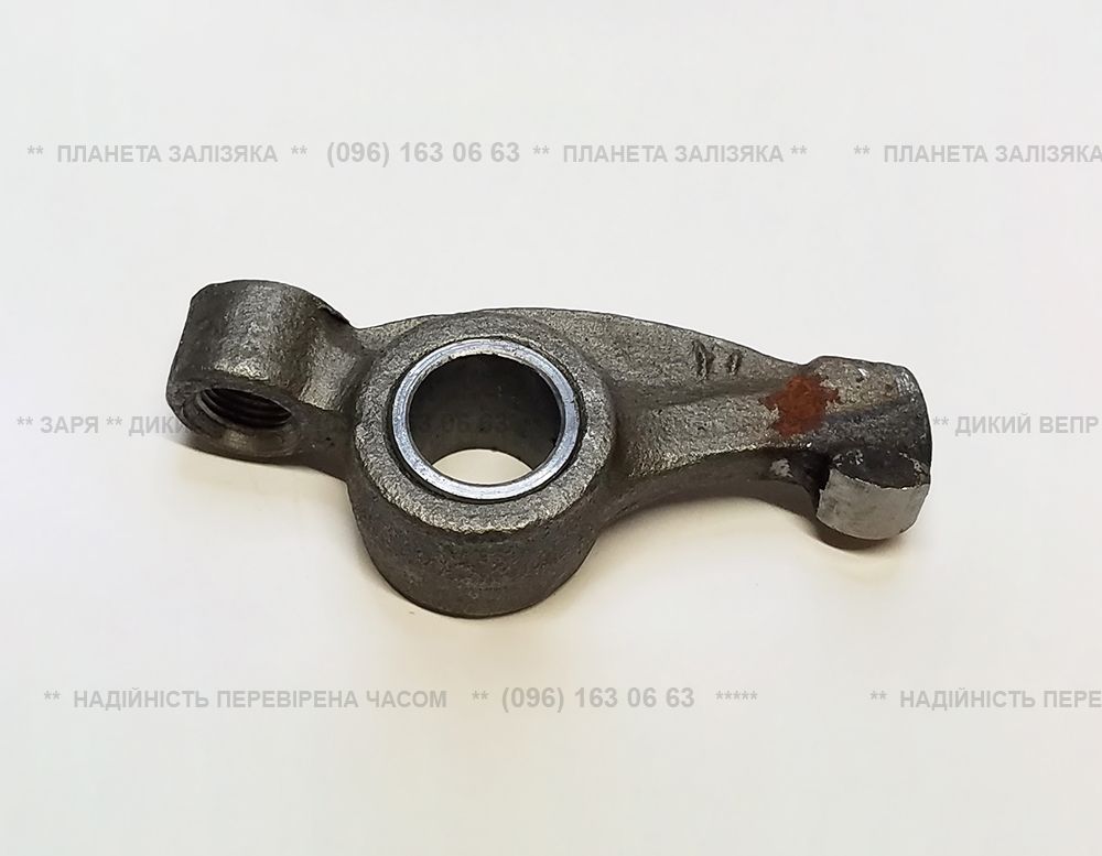 Коромисло клапана для двигуна R190/R195