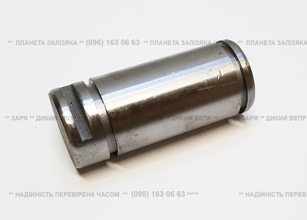Вал проміжний L-95mm для редуктора фрези Заря, ДТЗ 1,1-1,6м