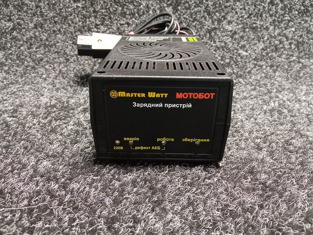 Зарядний пристрій МОТОБОТ Master Watt 60V 2.2A